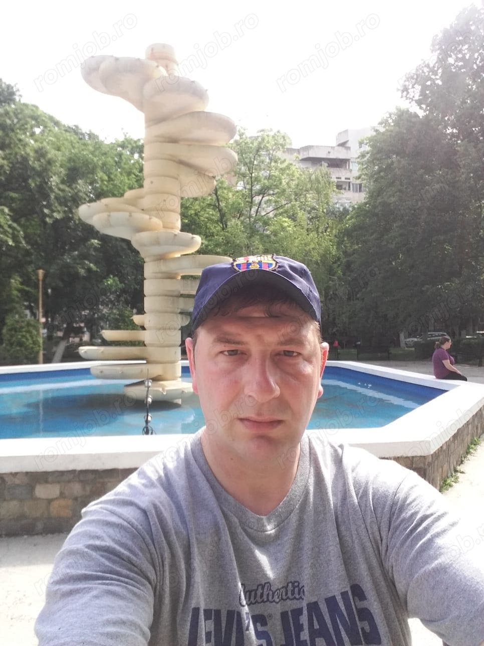 Caut să muncesc ca paznic 