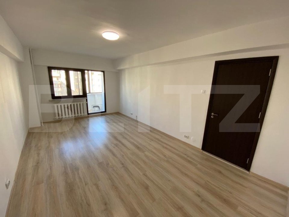 Apartament 3 camere, 80 mp, pretabil spatiu birouri, zona Ultracentrala