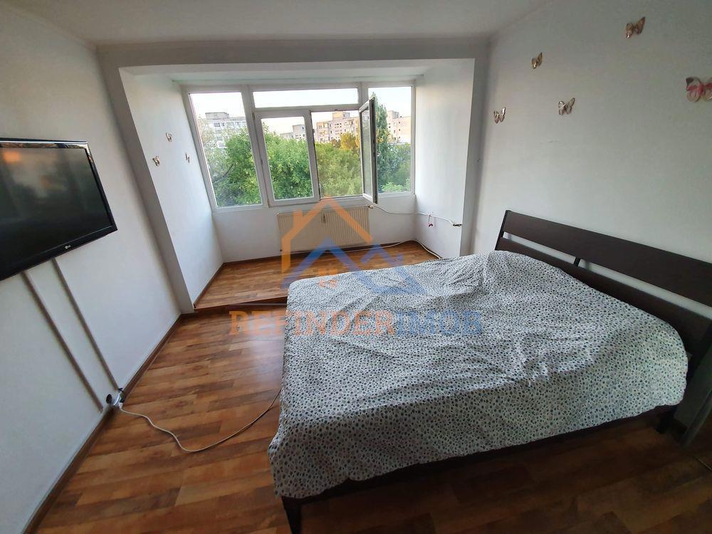 Apartament 3 camere de vanzare 1 Decembrie 1918 - Piata Minis