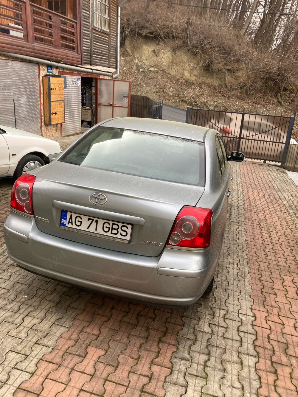 De vânzare Toyota Avensis 2007 benzină