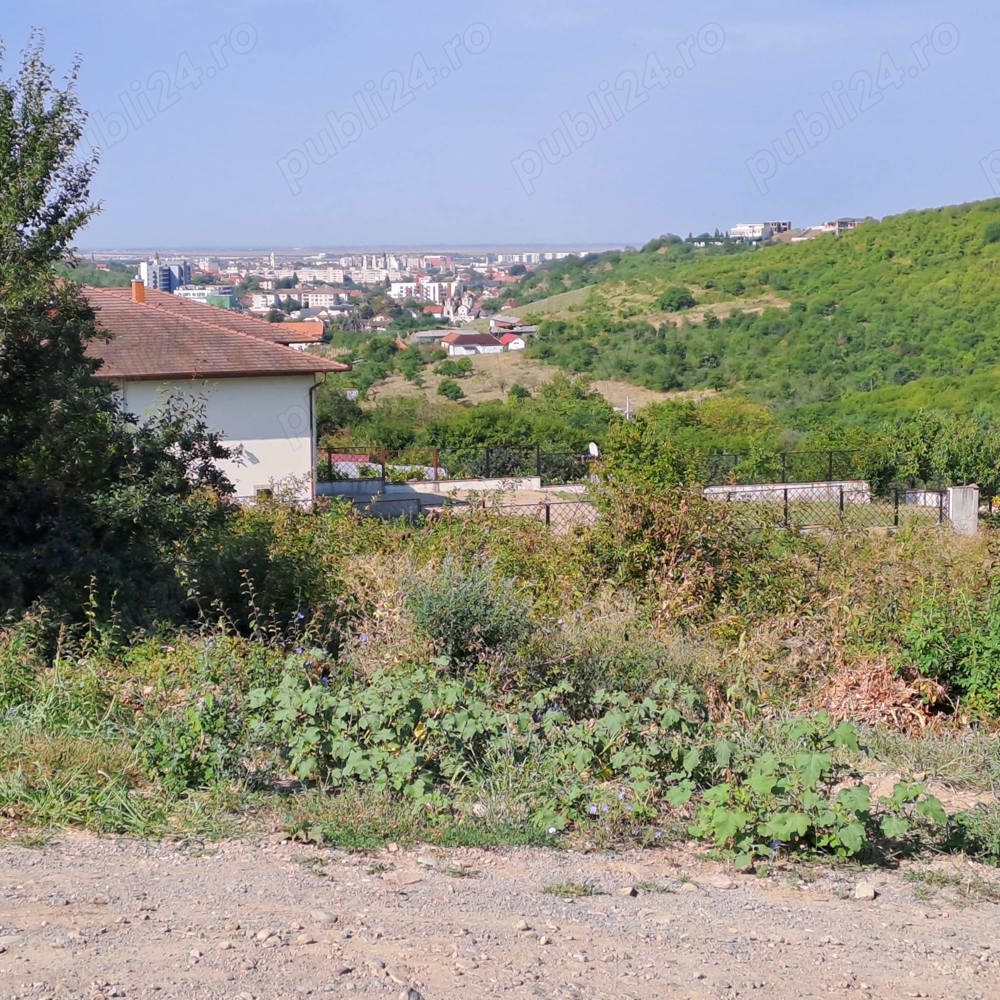 Vand teren intravilan pe str Ghioceilor zona Gheorghe Doja Oradea