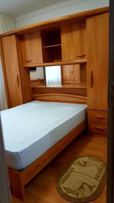 Apartament de 2 camere, semidecomandat, 40 mp, centrala, zona Lujerului