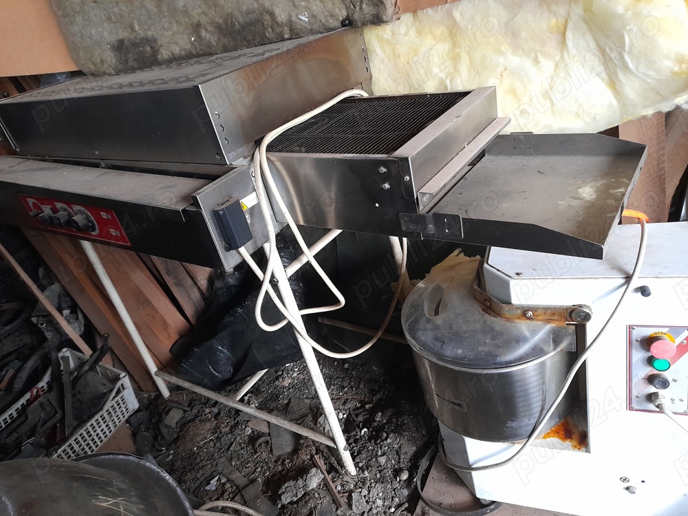 Cuptor electric covrigi și malaxor cu spirala 