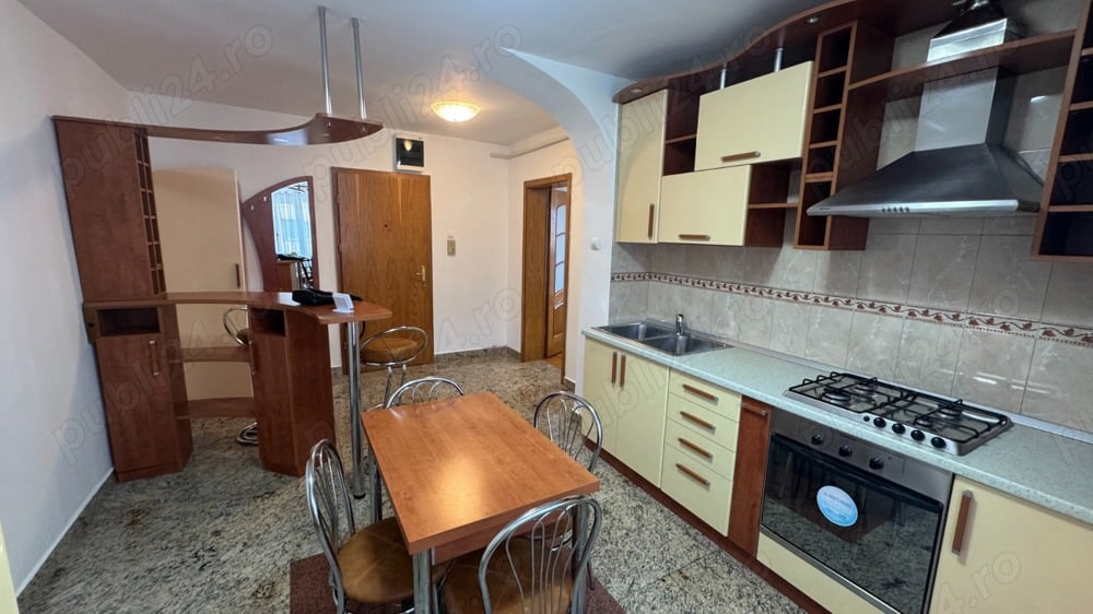 Proprietar ofer spre Vânzare apartament 2 camere Renovat mobilat, utilat,Brasov Racadau pietonal