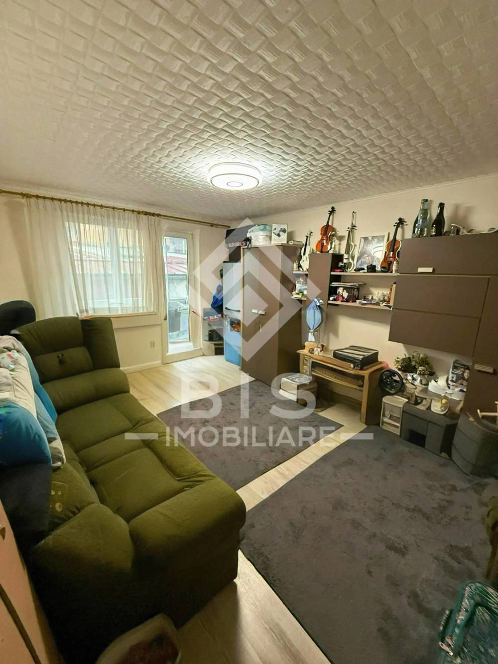 Apartament 4 camere zona Sensul Vechi