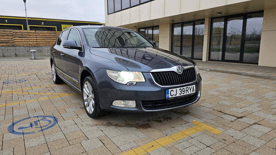 Skoda Superb 2.0 TDI 170 cp DSG, padele ,piele