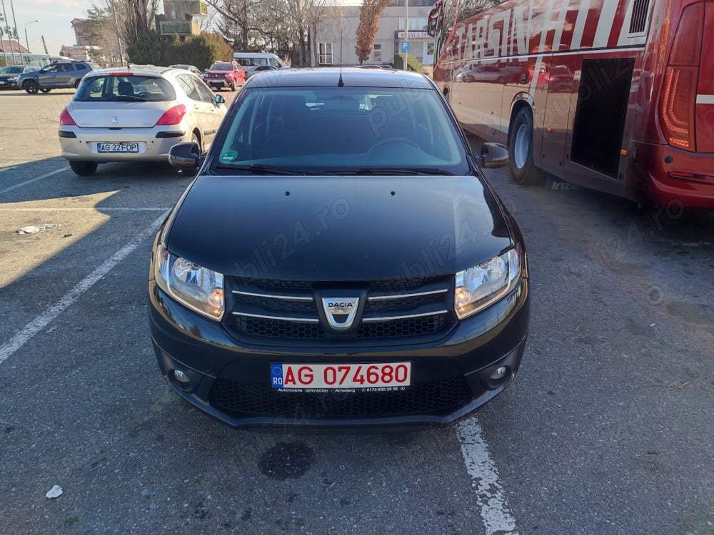 Dacia Sandero cu motor de 0,9 Tce pe benzină. din 2013