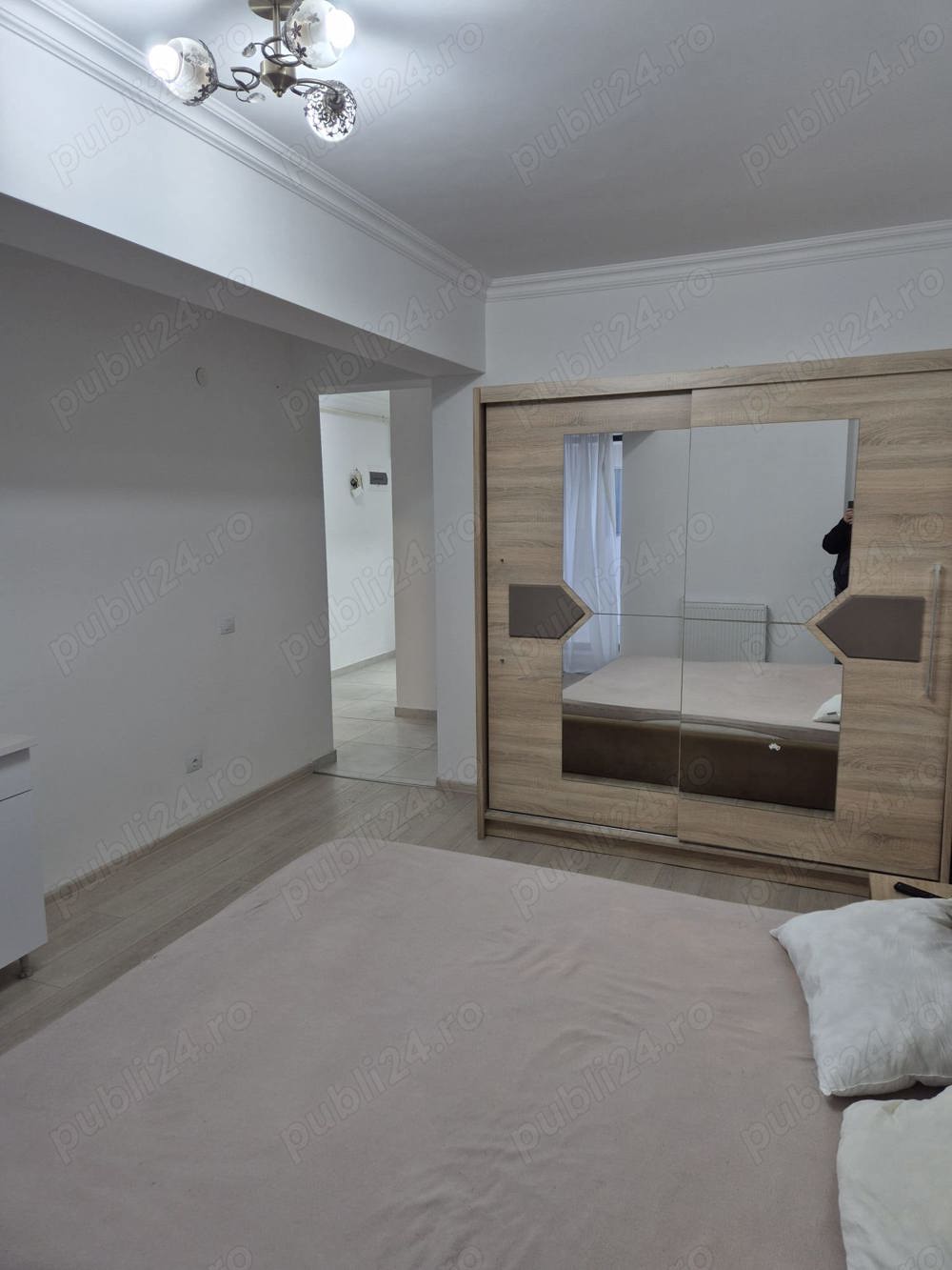 Închiriere apartament  cu 2 camere