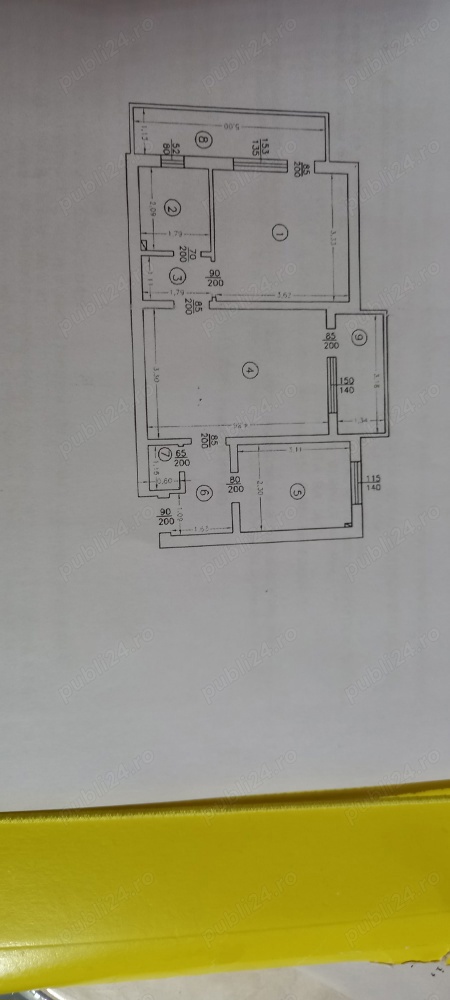 vand ap. 2 camere semidecomandat liceul Cantemir