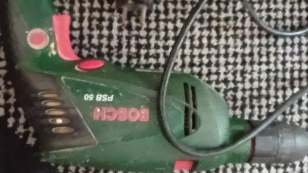 Vînd bormaşină cu percuţie BOSCH PSB 50  Este defectă cred că e dus rotoru se poate repara sau pentr