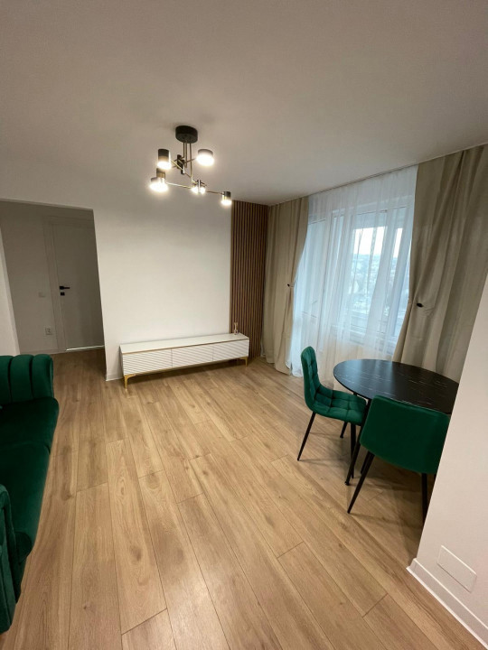 Apartament cu 2 camere renovat integral si mobilat