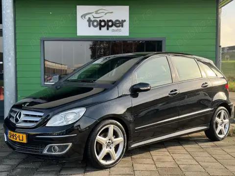 Dezmembrez Mercedes Benz B 200 