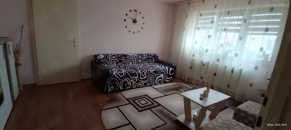 Vand apartament 2 camere