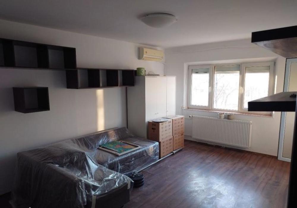 Apartament 2 camere, decomandat, boxa, 14 min metrou Dristor