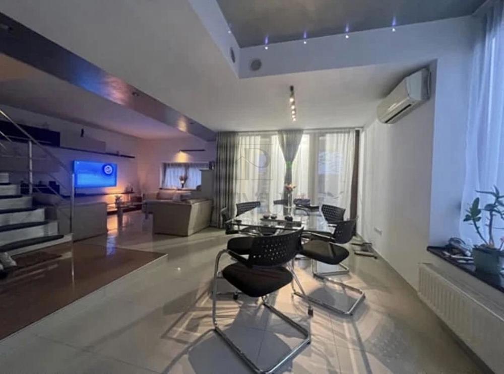 TORONTALULUI - Triplex - Garaj - 4 Camere - 384 mp Teren