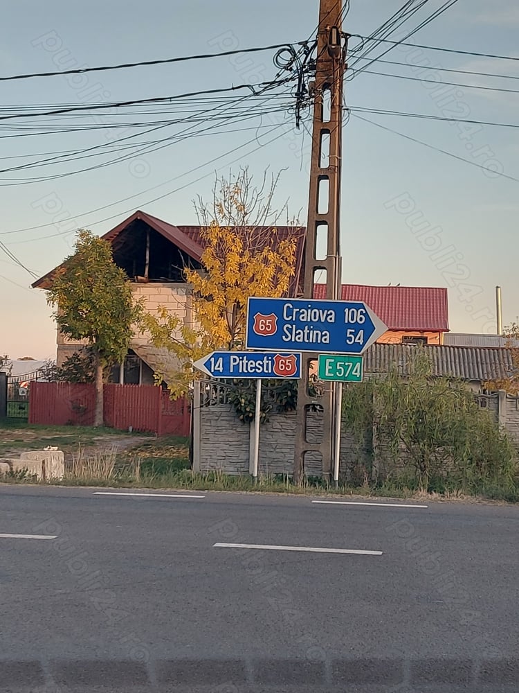 Teren intravilan si casa la tara de vanzare in sat Cerbu, comuna Albota, judet Arges