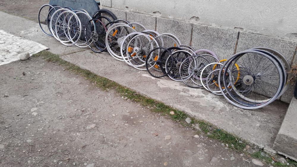 Roti bicicleta import Germania, diverse modele si dimensiuni, servisate centrate, stare buna