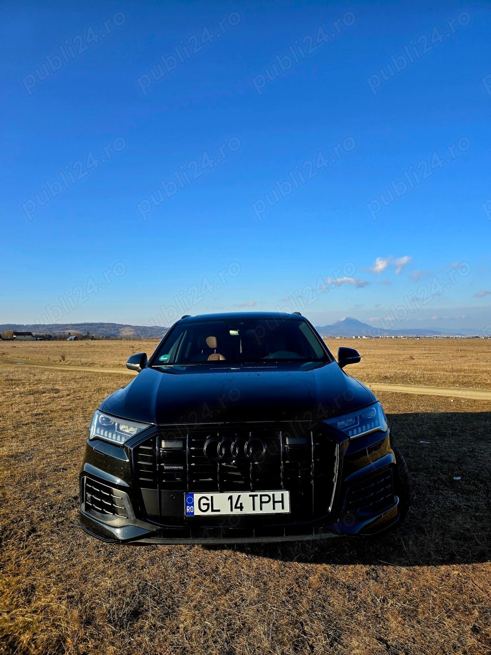 Se vinde Audi Q7