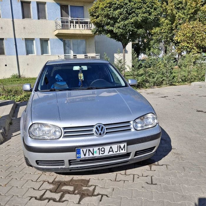 Volkswagen Golf 4 de vânzare - stare bună, bine întreținut