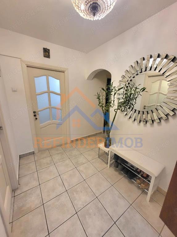 Apartament 4 camere decomandate zona Brancoveanu