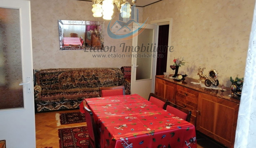 Apartament 3 camere, ultracentral, Hotel Ceahlau Piatra Neamt