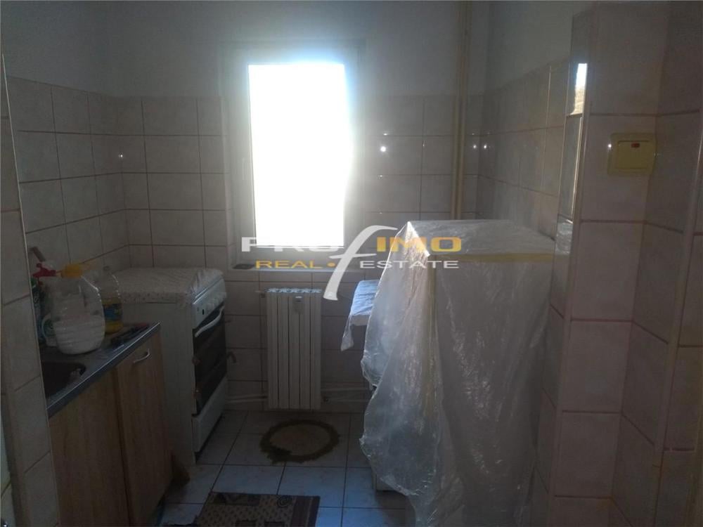 Tomis Nord apartament 2 camere etaj 2