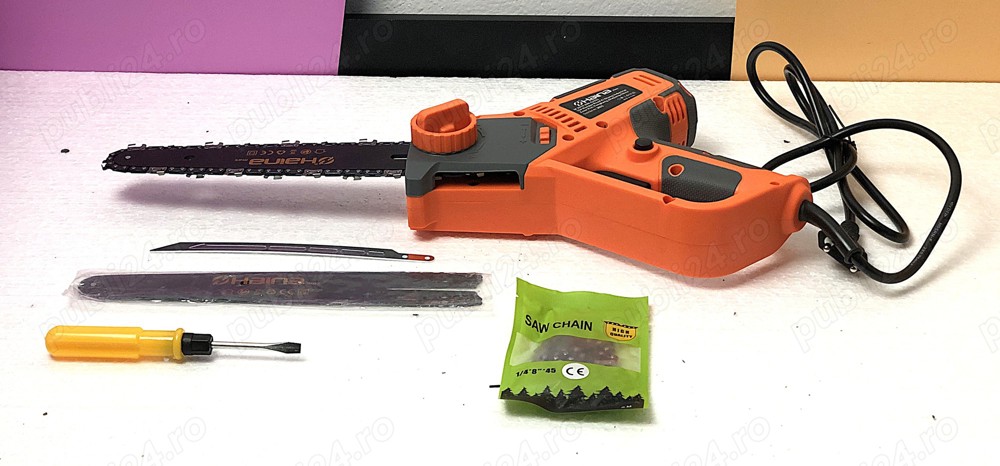 Drujba electrica 220V, ungere automata, lama 20 cm, set complet