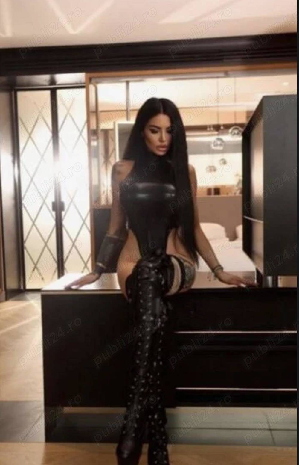 Bună Sunt o nouă transexuală în orașul tău poate feminină singură și discreție în locație te sărut