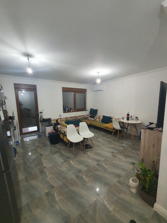 Apartament 3 camere, bloc nou