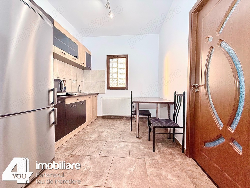 Apartament 2 camere Bloc Nou,Micalaca cu parcare si curte privata- 285 euro