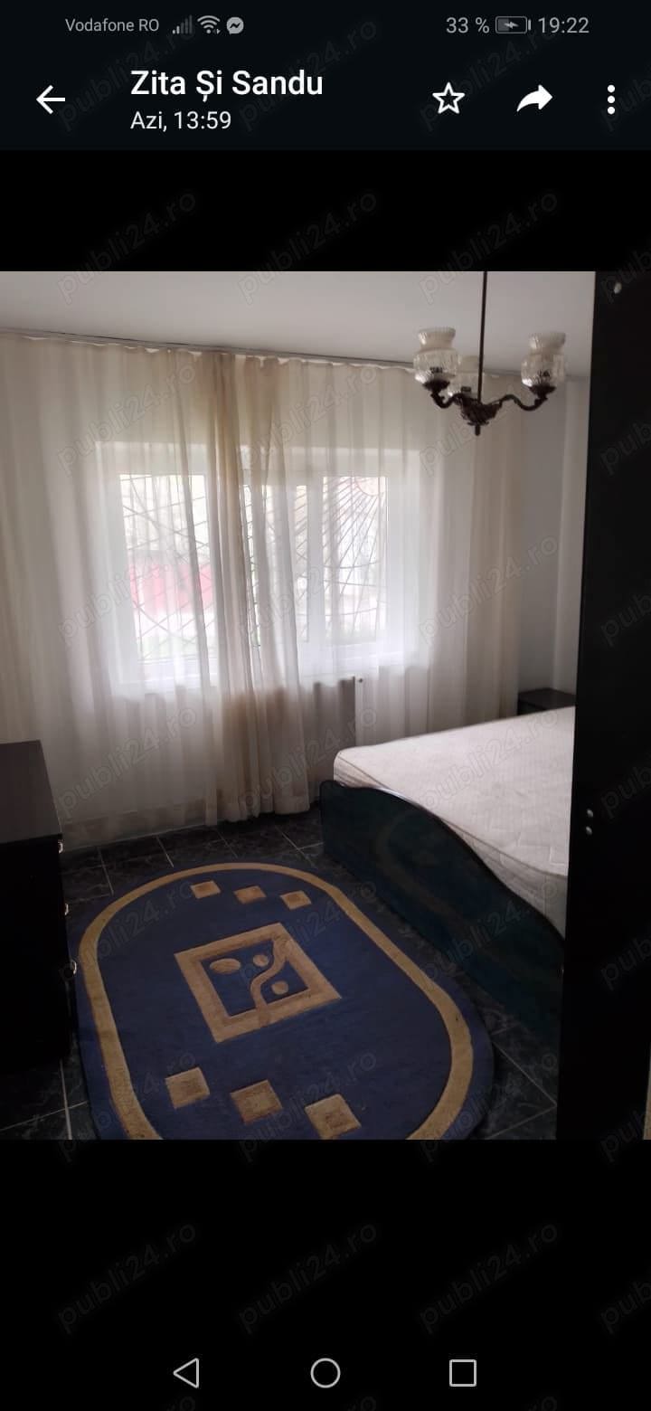 Închiriez apartament cu 2 camere