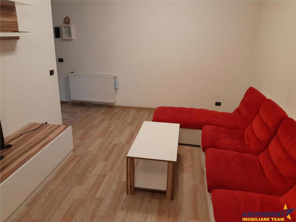 Apartament 3 camere decomandat, mobilat si utilat modern, zona Coresi, Tractorul, Brasov