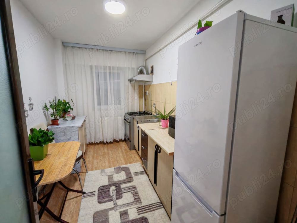 Inchiriez apartament cu o camera in Tatarasi