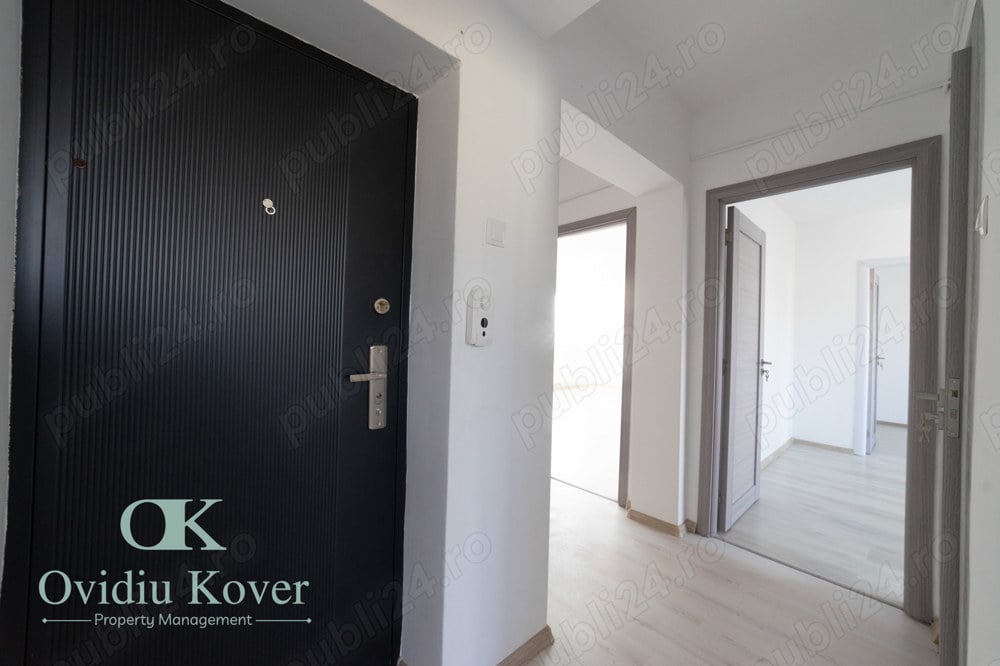 Apartament 3 camere de vânzare