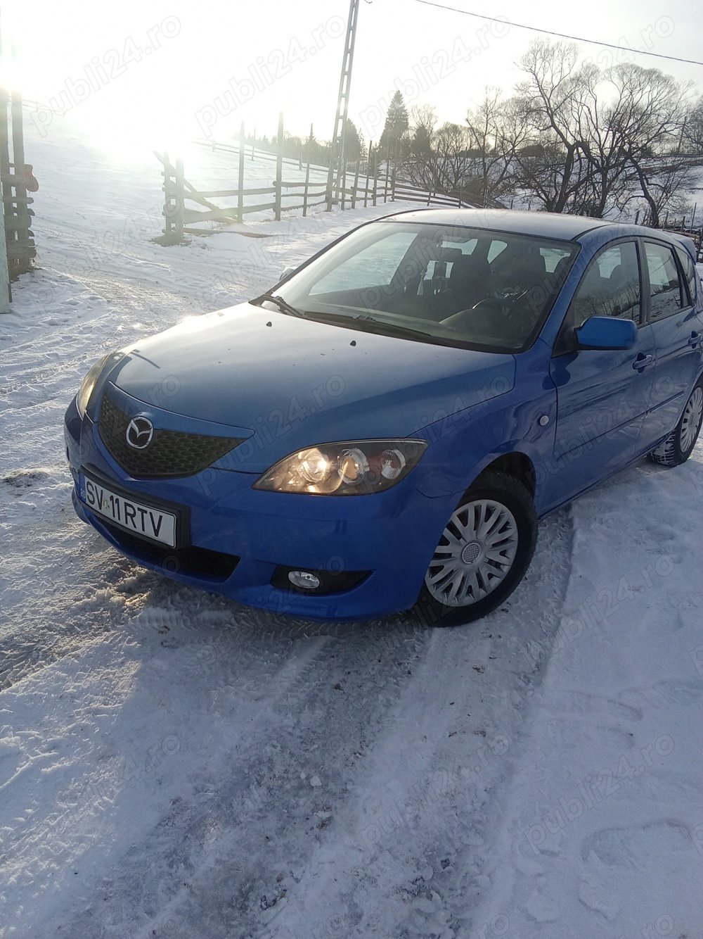 Cînd autoturism Mazda 2004