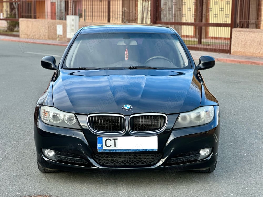 BMW E90 Facelift , An Fabricatie 2011 , Stare Perfecta , Proprietar , Navigatie , 2.0 Diesel