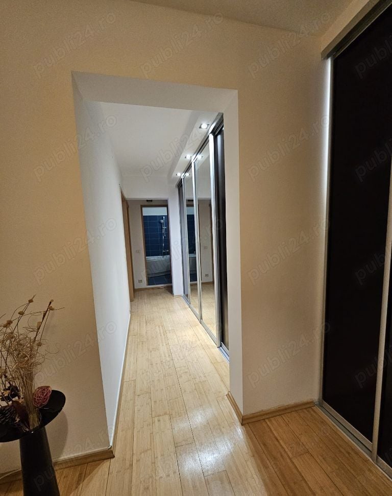 Crangasi, apartament 3 camere decomandat. Centrala proprie