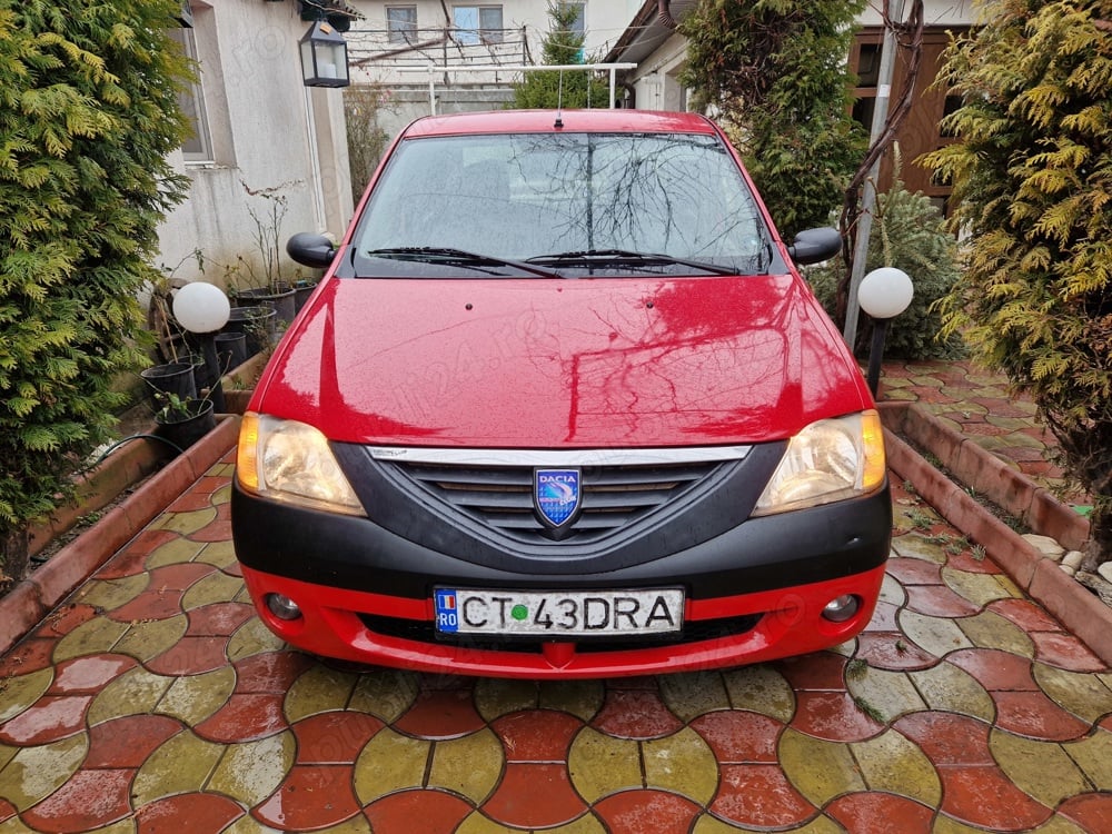 Dacia Logan 2008 1,6 benzina 5 viteze Aer condiționat