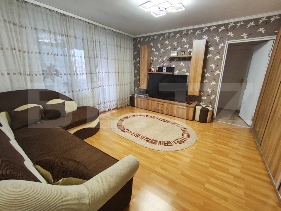 Apartament decomandat cu 4 camere in cartierul Nufarul