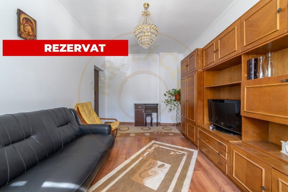 0% Comision Apartament 2 camere etaj 1- Zona Teilor Pitesti!