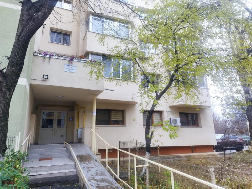 Apartament 3 camere, 72 mp, Bd Chisinau, Str Herta, Arena Nationala.