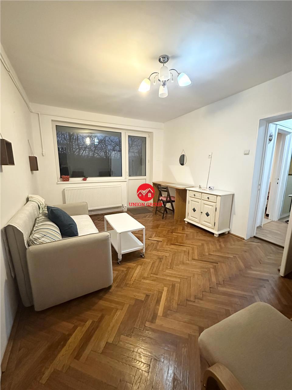 Apartament 2 camere, centrala pe gaz , zona Tomis I