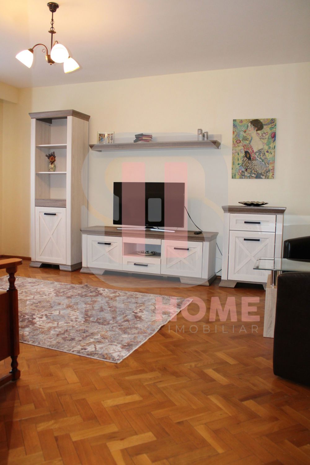 Apartament 3 camere de inchiriat Sibiu