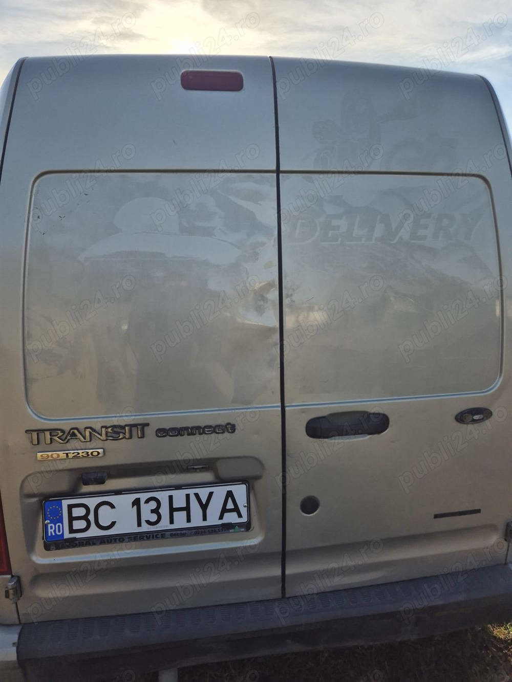 Vând mașină Ford Transit cu frigo