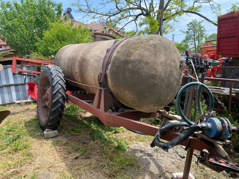 Instalație de erbicidat românească 2500 litri