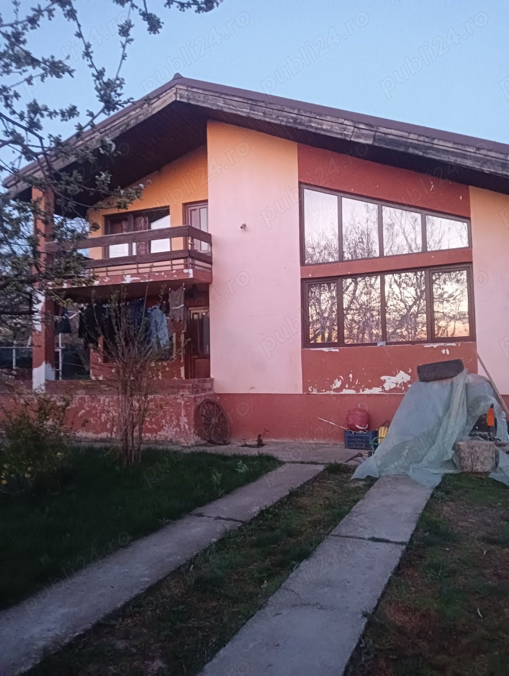 Casă de vânzare, 180mp locuibili cu teren aferent 4000mp