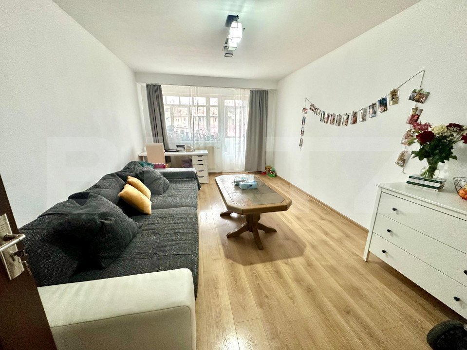 Apartament cu 3 camere, 62 mp, zona Centrala