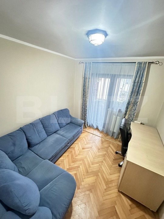 Apartament cu 4 camere, etaj intermediar, Burdujeni