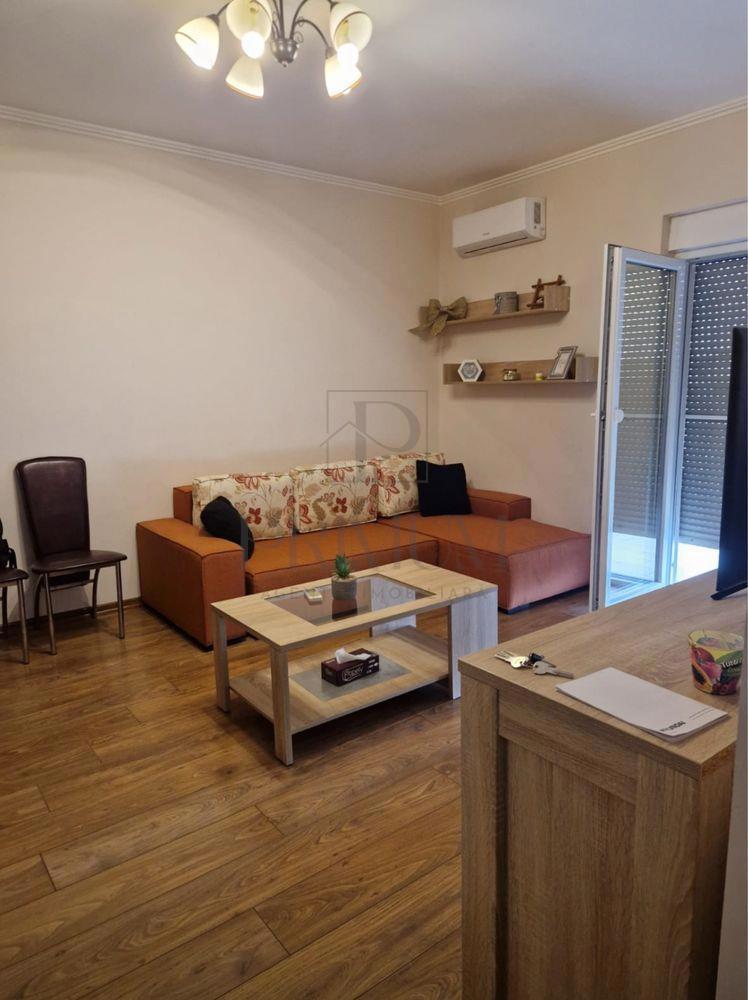 Apartament cu 2 camere in Dumbravita, etaj 1