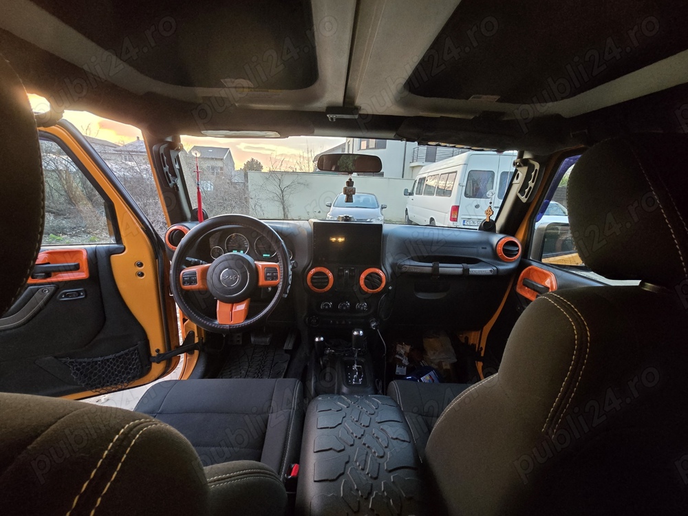 De vânzare jeep wrangler